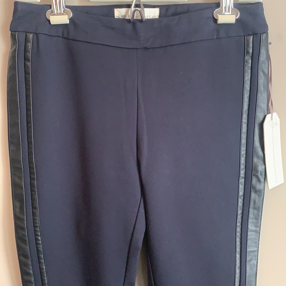 I ❤️Tyler Madison Leggings - Picture 2 of 11